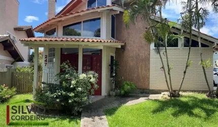 Casa em condomínio fechado com 4 quartos à venda na Rua Liberato Carioni, 247, Lagoa da Conceição, Florianópolis por R$ 3.000.000