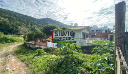Terreno à venda na Rua Laurindo Januário da Silveira, 214, Canto da Lagoa, Florianópolis por R$ 1.600.000