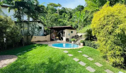 Casa à venda no bairro Marinas em Angra dos Reis/RJ