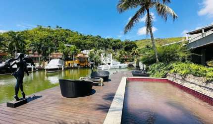 Casa à venda em Angra dos Reis/RJ