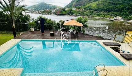 Apartamento à venda em Angra dos Reis/RJ