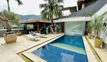 Casa à venda em Angra dos Reis/RJ
