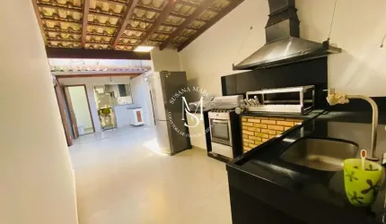 Casa à venda no bairro Praia da Ribeira (Cunhambebe) em Angra dos Reis/RJ