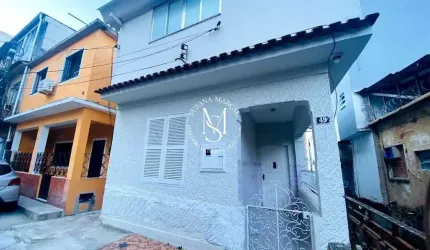 Casa no centro de Angra dos Reis a venda