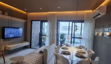 Apartamento 2 Dormitórios - Centro/Batel - Aya Carlos de Carvalho!
