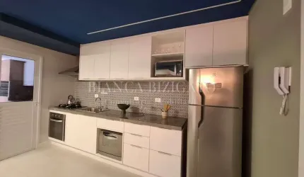 Apartamento 2 Dormitórios, Suíte, Sacada com Churrasqueira no Bacacheri !