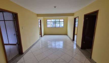Casa / Sobrado no Mutondo com 3 quartos e garagem perto do antigo Caneco 90