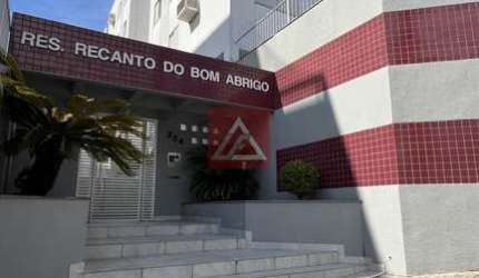 COBERTURA COM QUATRO QUARTOS E LINDO TERRAÇO VISTA MAR NO ABRAÃO