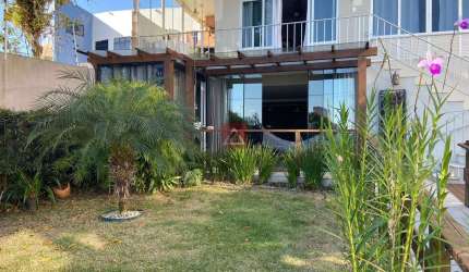 CASA DE 510m² COM CINCO QUARTOS E VISTA MAR NA GERAL DO ABRAÃO