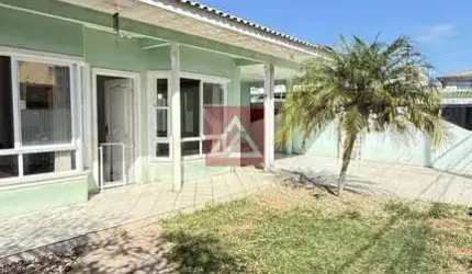 CASA NO ABRAÃO COM 4 QUARTOS EXCELENTE PARA QUEM BUSCA INVESTIR