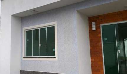 Casa de condomínio à venda, 70m²