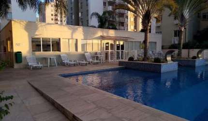 Apartamento à venda, 64m²