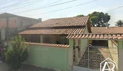 Casa à venda em Itaboraí, Venda das Pedras, com 2 quartos, 65m²