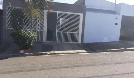 Casa com 2 quartos à venda na Rua André Dias de Almeida, 1991, Jardim Santa Efigênia, Salto por R$ 220.000