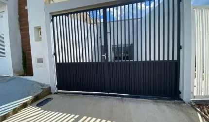 Casa com 2 quartos à venda na Rua Walter Mazetto, 80, Residencial Parque Imperial, Salto por R$ 380.000