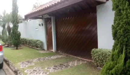 Casa com 4 quartos à venda na Rua Santa Ágeda, 46, Residencial São Gabriel, Salto por R$ 740.000