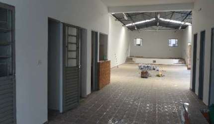Ponto comercial à venda na Rua Bernardino de Campos, 17, Vila Nova, Salto por R$ 550.000