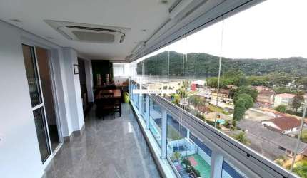 Cobertura Duplex à Venda com 2 quartos, pé na areia com 134m² - Bertioga/SP