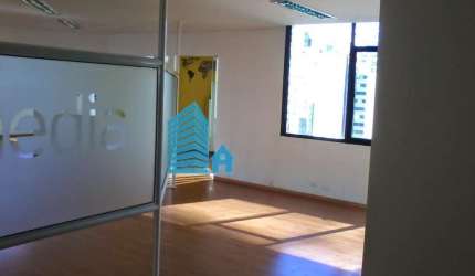 Conjunto Comercial Brooklin Novo