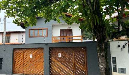 Sobrado totalmente reformado 4 Dorms Perequê Açu