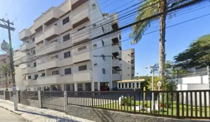 Apartamento à venda no centro de Ubatuba com excelente localização