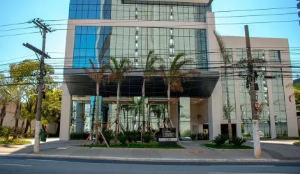 Sala comercial a venda com 39,66mts, 1 banheiro, ponto para copa, 1 vaga na Barra Funda, próximo ao Forum Criminal