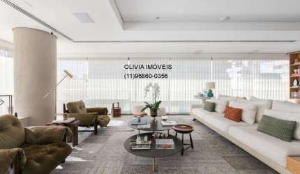 Imperdível Residência de Luxo na Vila Nova Conceição: 4 Quartos, 4 Suítes, 3 Salas, 6 Banheiros, 4 Vagas de Garagem - 251m². Confira!