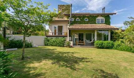 Casa com 4 quartos à venda no Cacupé, Florianópolis  por R$ 3.880.000