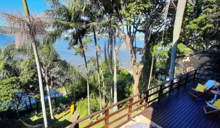 Casa com 3 quartos à venda no Lagoa da Conceição, Florianópolis  por R$ 2.100.000