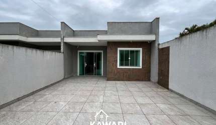 Casa em Matinhos com 03 quartos e Piscina