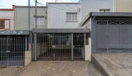Casa tipo para venda com 3 quartos, 145m²