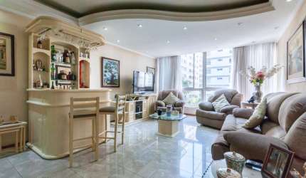 Apartamento tipo para venda com 3 quartos, sendo 1 suíte, 145m²