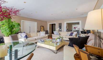 Apartamento tipo para venda com 3 quartos, sendo 3 suítes, 303m²