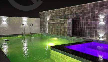 APTO NOVO 2 DORMS ELEVADOR E PISCINA E +