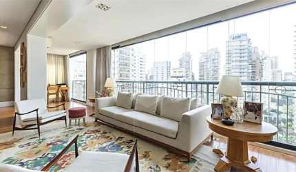 Apartamento de alto padrão à venda na Vila Nova Conceição – 4 suítes, 4 vagas e lazer completo – Próximo ao Parque Ibirapuera