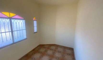 Casa 3 quartos com vaga na Av 18 do Forte - Mutuá - São Gonçalo