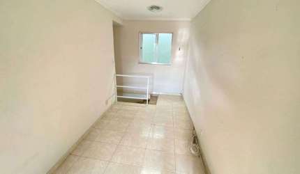 Alugo Sobrado com 2 quartos sendo 1 suite - Colubande - São Gonçalo