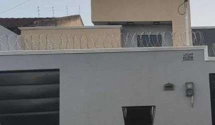 Casa térrea com 3 quartos no Setor Jardim Buriti Sereno em Ap. de Goiânia