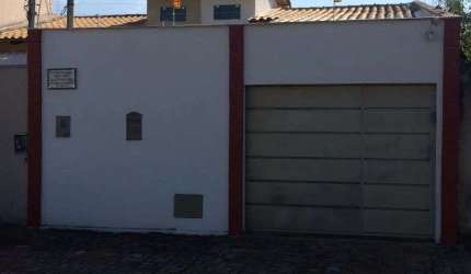Casa Térrea com 160m² de área construída, 3 suítes, no Residencial Recanto dos Buritis