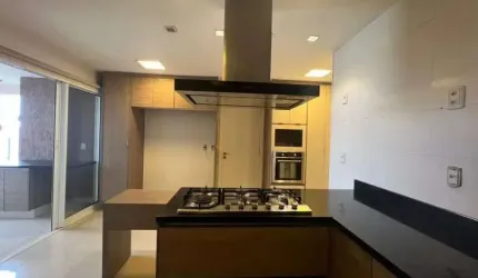 Duplex com 4 suítes e 242 m² no Setor Marista