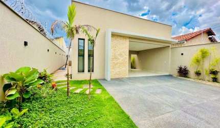 Casa Térrea de alto padrão a 5 minutos do Buriti Shopping, na Vila Brasília - Aparecida de Goiânia