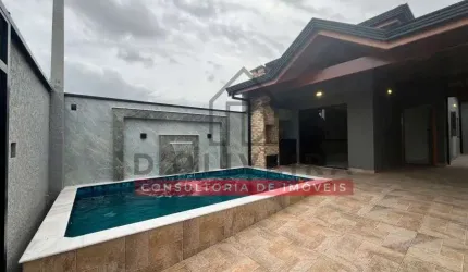 Casa geminada com piscina à venda no Flora Rica 2 - Peruíbe - SP