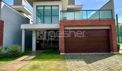 CASA DUPLEX EM CONDOMINIO NO EUSEBIO