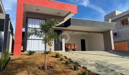 Casa em condominio fechado na cidade de Sao Roque