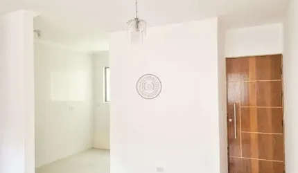 Apartamento no primeiro andar reformado