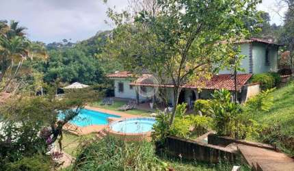 Belissima chacara em condominio fechado!!