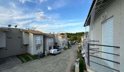 Belissima Casa em Condominio