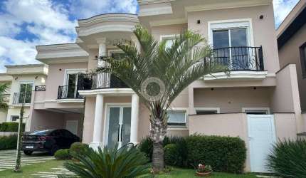 LUXUOSA CASA EM CONDOMINIO FECHADO NA CIDADE DE SAO ROQUE-SP