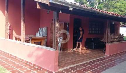 Chacara em Sao Roque pronta para morar ou dar continuidade no negocio!!