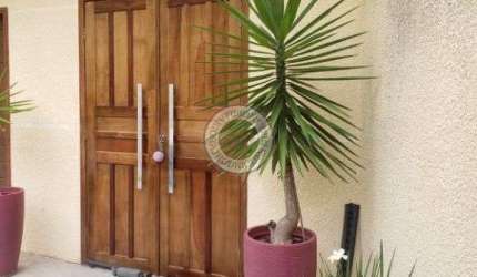 Casa em condomínio fechado com 2 quartos à venda na AVENIDA DAS FLORES, 540, Reneville, Mairinque, 55 m2 por R$ 320.000